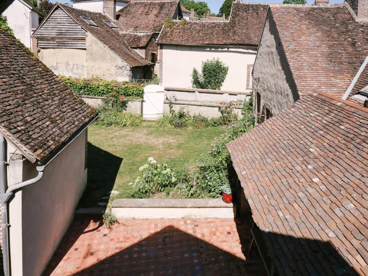 La Maison Pieuse Villiers-Saint-Benoit Exterior foto